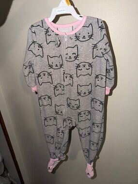 Gray Cat Print Footed Fleece One-Piece with Pink Trim